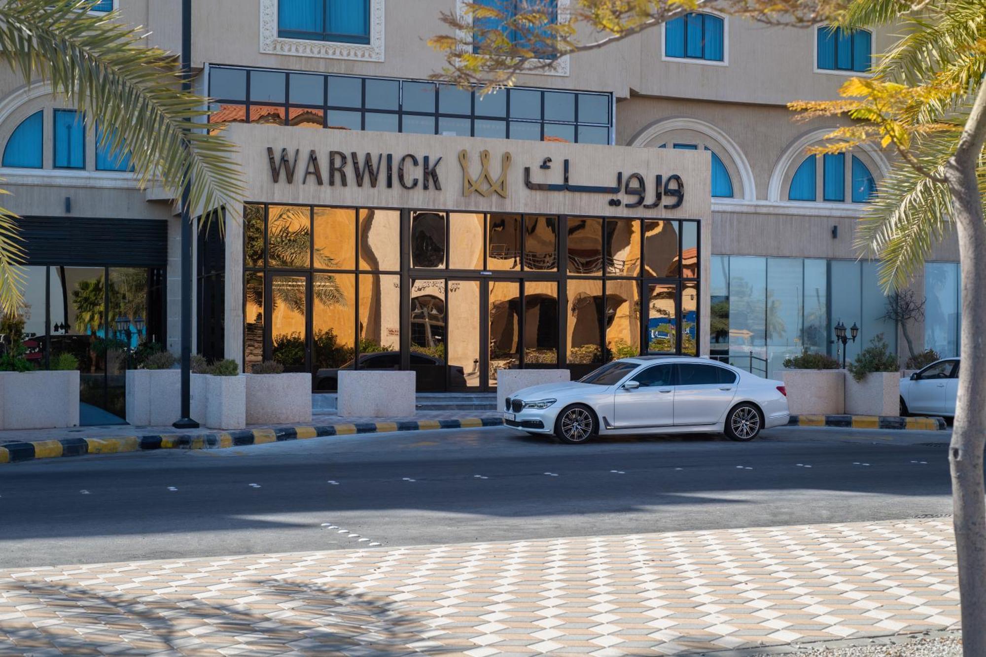 Warwick Al Jubail Hotel Экстерьер фото